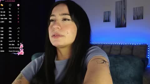 Snapshot of zaradames_ chatting on 5, 11, 2025 zaradames_ online show from 5, 11, 2025