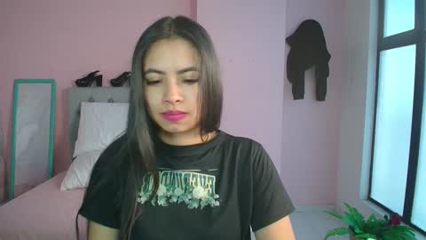 Zarah  online show from 22, 1, 2025