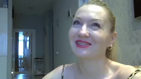 Zarina Swift online show from 18, 1, 2025