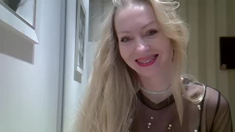 Zarina Swift online show from 27, 2, 2025