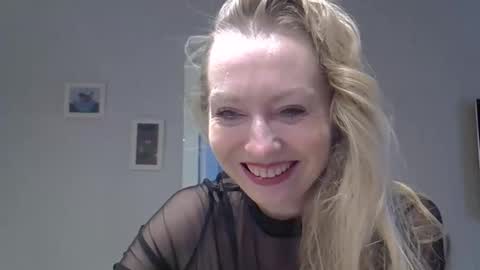 Zarina Swift online show from 8, 10, 2025