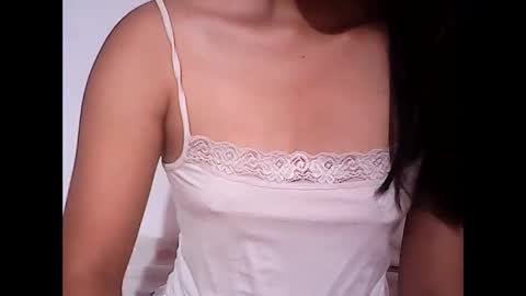 zariya_jade online show from 6, 4, 2026