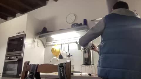 Snapshot of zaza2021 chatting on 11, 11, 2025 zaza2021 online show from 11, 11, 2025