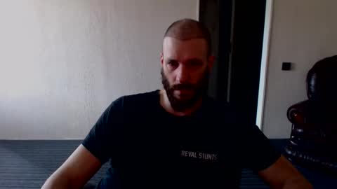 zebroroa online show from 8, 10, 2025