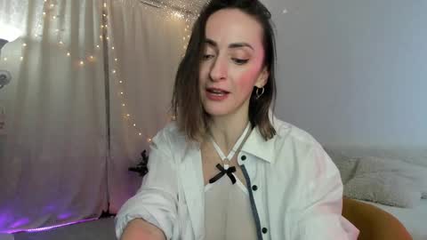 Snapshot of zefir_ka_ chatting on 18, 2, 2025 Zefir ka online show from 18, 2, 2025