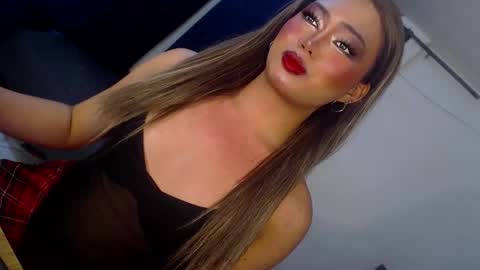 zemi_max online show from 15, 3, 2026