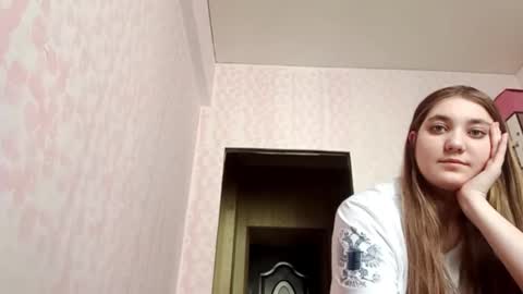 zeniabrossoit online show from 21, 3, 2026