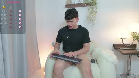 Zenn online show from 4, 3, 2025