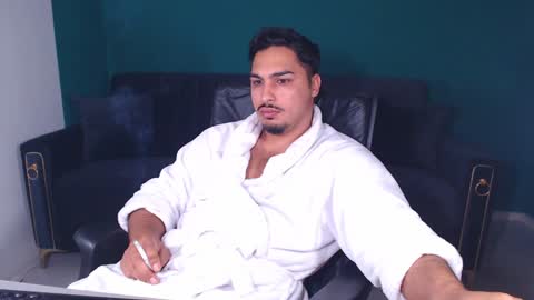 zenobaro online show from 23, 1, 2025