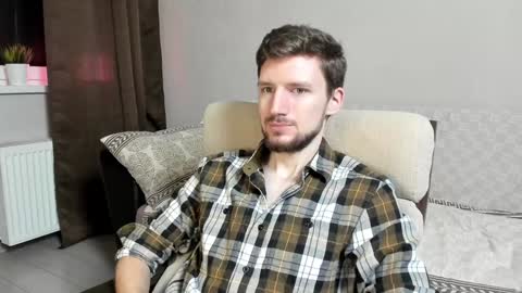 Snapshot of zepanl chatting on 6, 12, 2024 Andrew online show from 6, 12, 2024