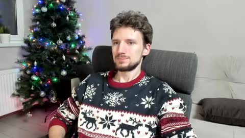 Snapshot of zepanl chatting on 25, 12, 2024 Andrew online show from 25, 12, 2024