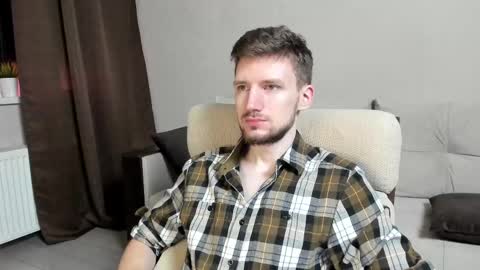 Snapshot of zepanl chatting on 12, 2, 2025 Andrew online show from 12, 2, 2025