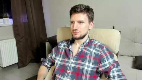 Snapshot of zepanl chatting on 1, 3, 2025 Andrew online show from 1, 3, 2025