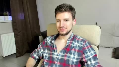 Snapshot of zepanl chatting on 1, 3, 2025 Andrew online show from 1, 3, 2025