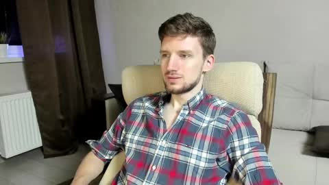 Snapshot of zepanl chatting on 8, 3, 2025 Andrew online show from 8, 3, 2025