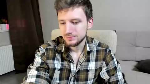 Snapshot of zepanl chatting on 28, 10, 2025 Andrew online show from 28, 10, 2025