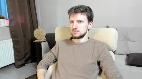 Snapshot of zepanl chatting on 15, 11, 2025 Andrew online show from 15, 11, 2025