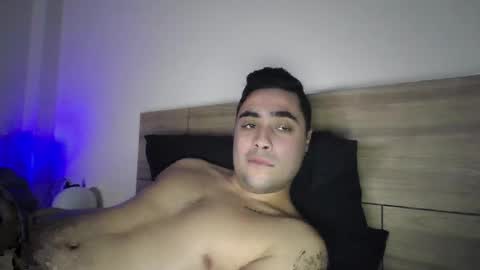 Snapshot of zerm1 chatting on 10, 12, 2024 zerm1 online show from 10, 12, 2024