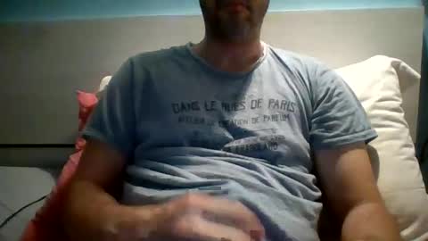 Snapshot of zeus00811 chatting on 27, 10, 2025 zeus online show from 27, 10, 2025