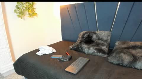 zeusapollofuck online show from 14, 9, 2025