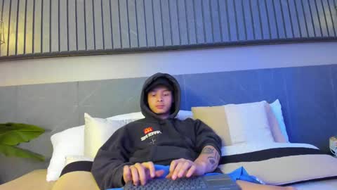 zeus online show from 18, 2, 2025