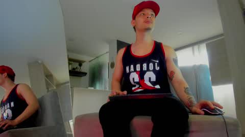 zeus online show from 30, 9, 2025