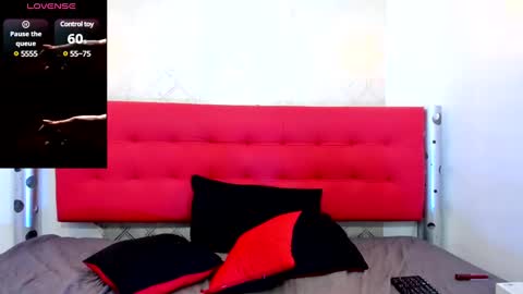 ZHAMIRA  ANDRES online show from 12, 3, 2025