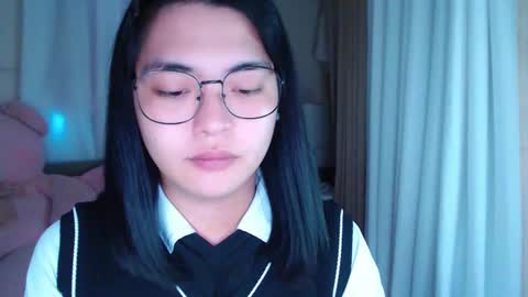 im your lovely zhaviabigcock here online show from 8, 12, 2024