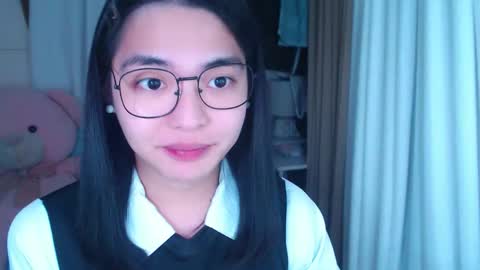 im your lovely zhaviabigcock here online show from 10, 2, 2025