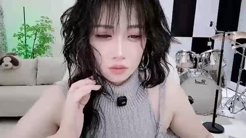 Snapshot of zhen0 chatting on 17, 10, 2025 zhen online show from 17, 10, 2025