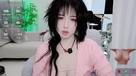 Snapshot of zhen0 chatting on 29, 10, 2025 zhen online show from 29, 10, 2025