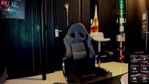 Snapshot of zhoestrong chatting on 25, 9, 2025 zhoestrong online show from 25, 9, 2025