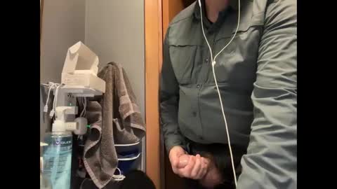 Snapshot of zinger283069 chatting on 24, 10, 2025 zinger283069 online show from 24, 10, 2025