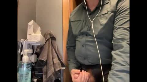 Snapshot of zinger283069 chatting on 28, 10, 2025 zinger283069 online show from 28, 10, 2025