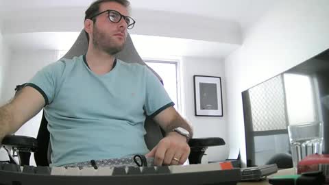 zioruben993 online show from 14, 12, 2024