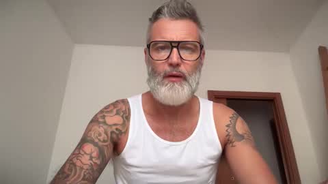 Snapshot of zkopa69 chatting on 18, 10, 2025 zkopa69 online show from 18, 10, 2025