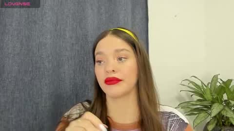 Snapshot of zoe69__ chatting on 6, 2, 2025 ZOE online show from 6, 2, 2025