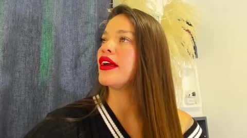 Snapshot of zoe69__ chatting on 17, 9, 2025 ZOE online show from 17, 9, 2025