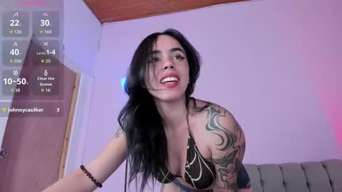 Snapshot of zoe6x chatting on 13, 11, 2025 zoe online show from 13, 11, 2025