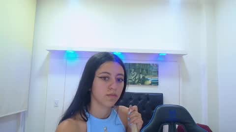 Z O E online show from 23, 2, 2025