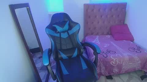 Z O E online show from 27, 2, 2025