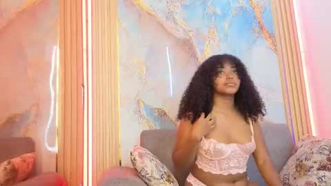 Zoe Grence online show from 1, 10, 2025