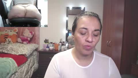 zoe hotxxx online show from 2, 2, 2026