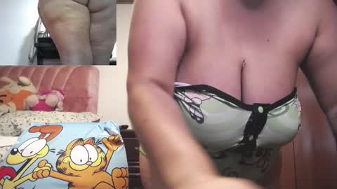 Snapshot of zoe_hotxxx chatting on 28, 2, 2026 zoe hotxxx online show from 28, 2, 2026