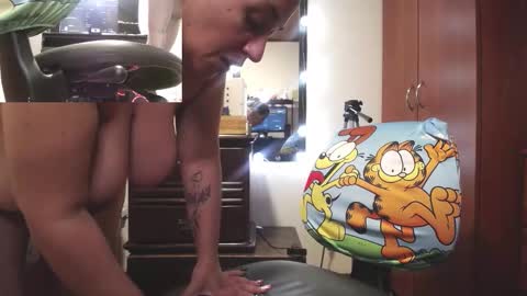 Snapshot of zoe_hotxxx chatting on 5, 3, 2026 zoe hotxxx online show from 5, 3, 2026