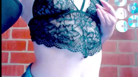 Zoe online show from 9, 10, 2025