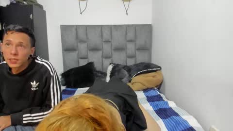 She Zoe He Painn online show from 20, 10, 2025