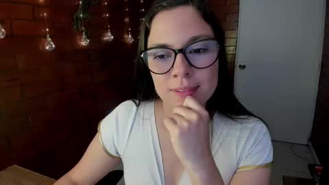 Snapshot of zoe_ringer chatting on 25, 2, 2025 Zoe  online show from 25, 2, 2025