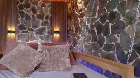 Camila Aristizabal online show from 15, 10, 2025