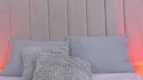 Camila Aristizabal online show from 14, 11, 2025